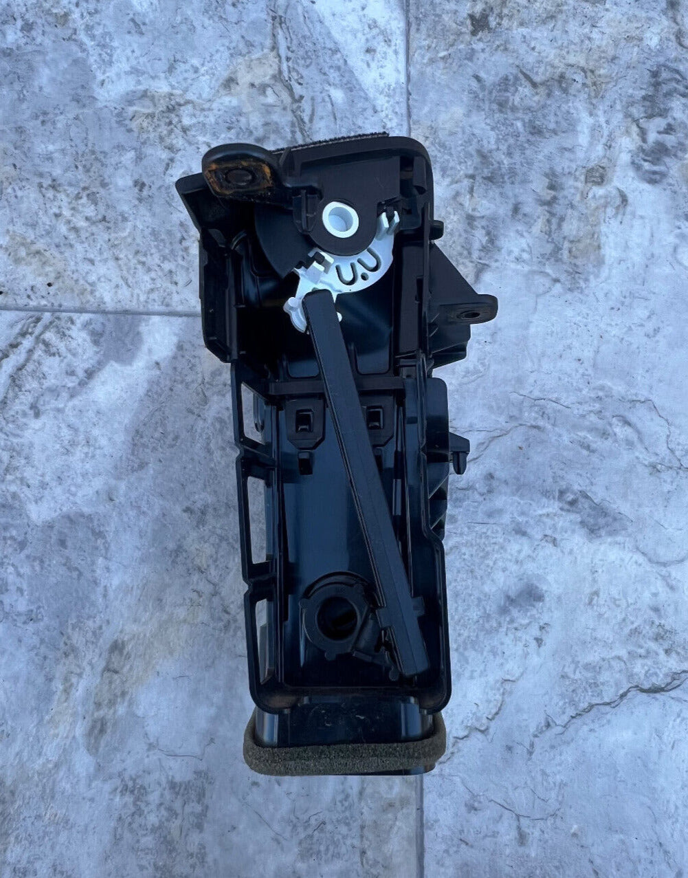 2015-18 Chevrolet Silverado 1500 Right Dash Outer Air Vent OEM