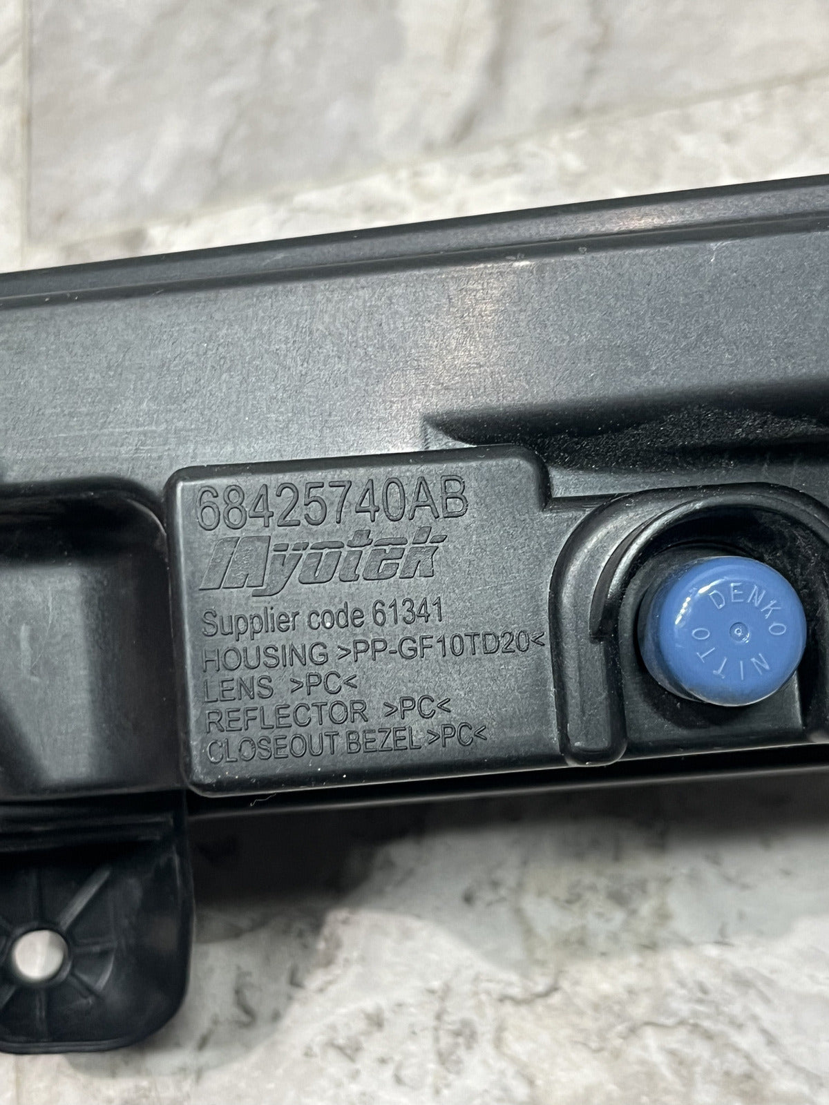 2022-23 Jeep Wagoner Fog Light Right Passenger LED OEM