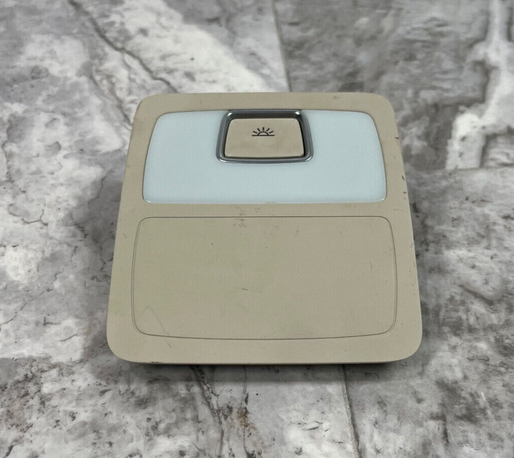 2007-15 Audi Q7 Overhead Dome Reading Light OEM