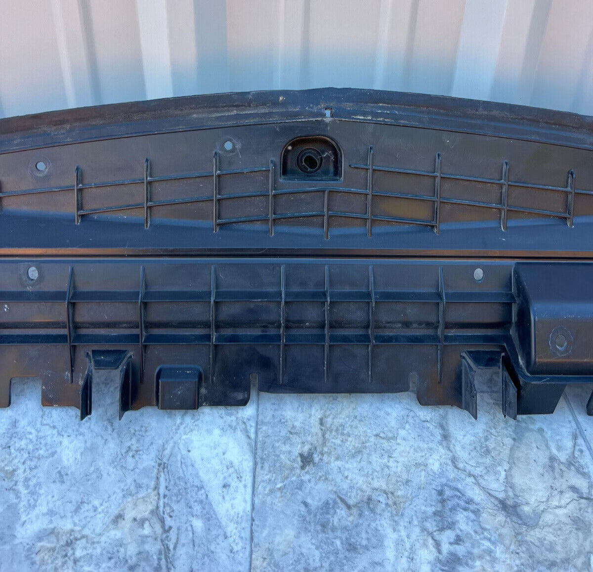 2008-15 Mercedes W204 C300 Lower Radiator Fan Shroud Air Baffle OEM