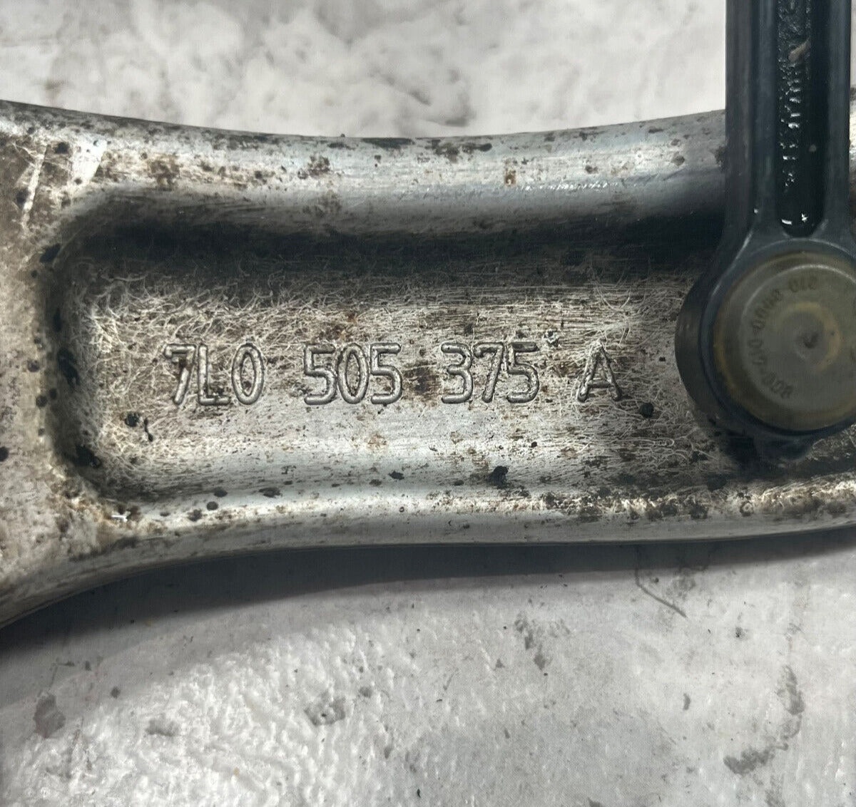2007-15 Audi Q7 Rear Right Upper Forward Control Arm OEM