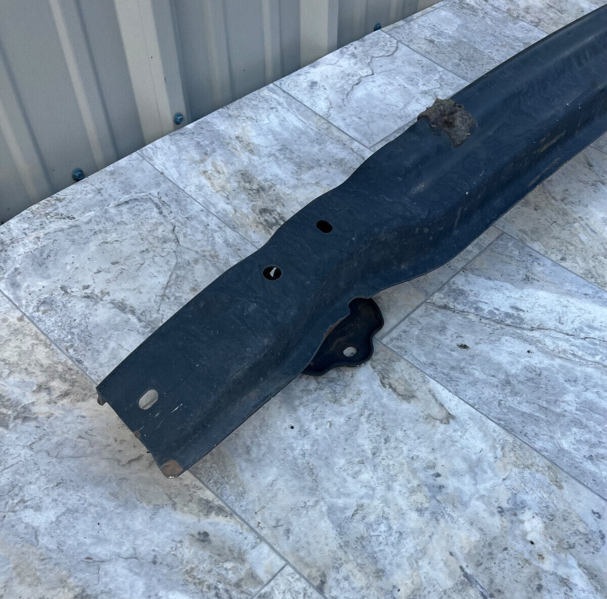 2007-12 BMW E90 328i 325i Rear Bumper Reinforcement Impact Bar Rebar OEM