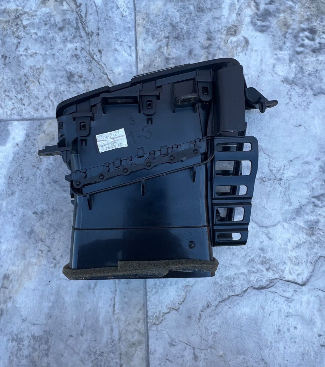 2015-18 Chevrolet Silverado 1500 Left Dash Outer Air Vent OEM