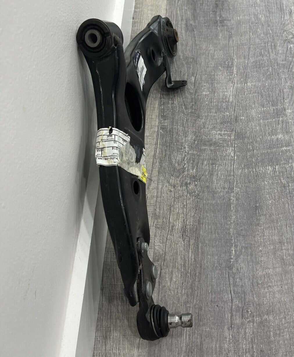 2013-16 Hyundai Santa Front Left Driver Lower Control Arm