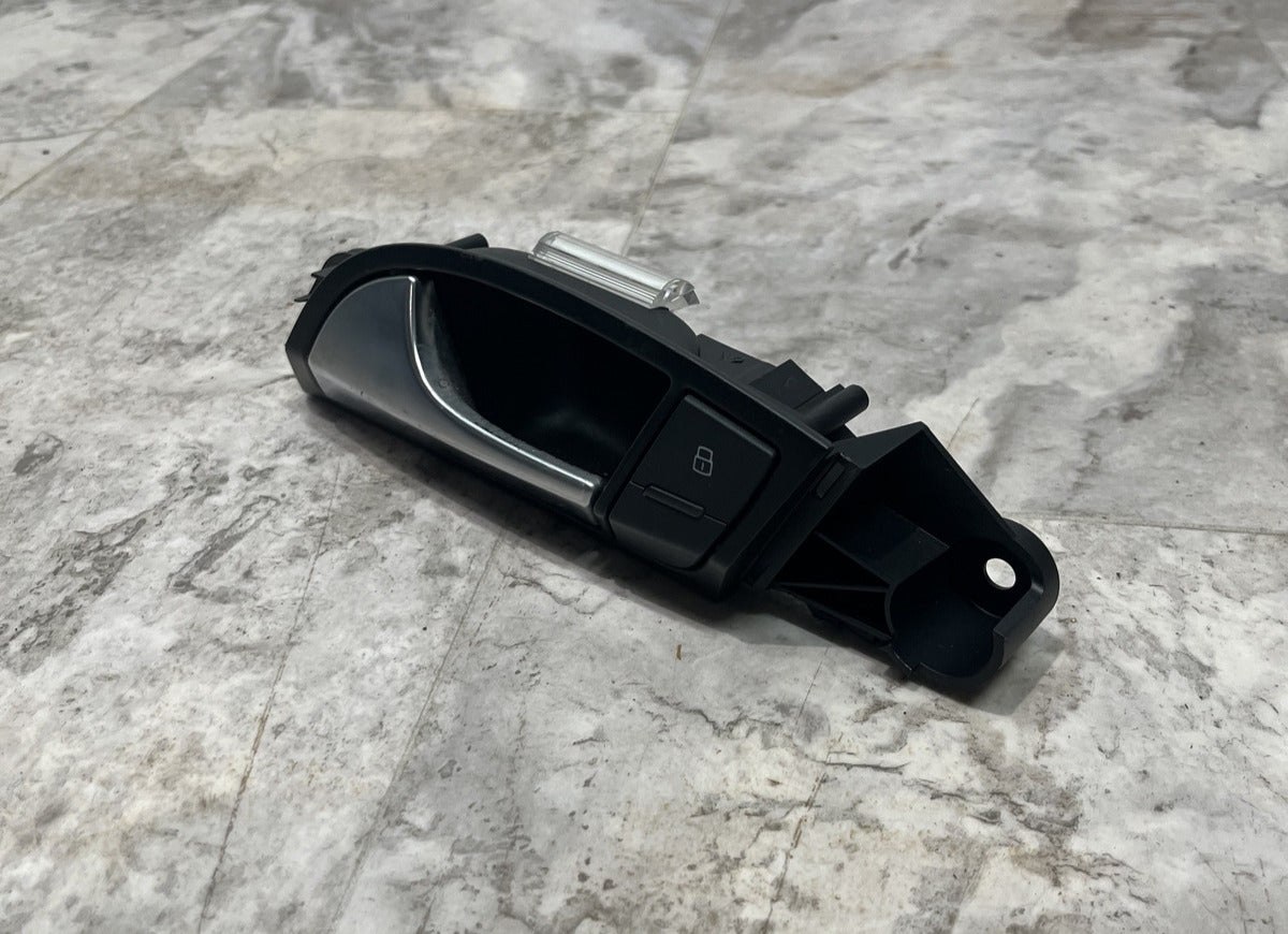 2007-15 Audi Q7 Driver Left Interior Door Release Handle