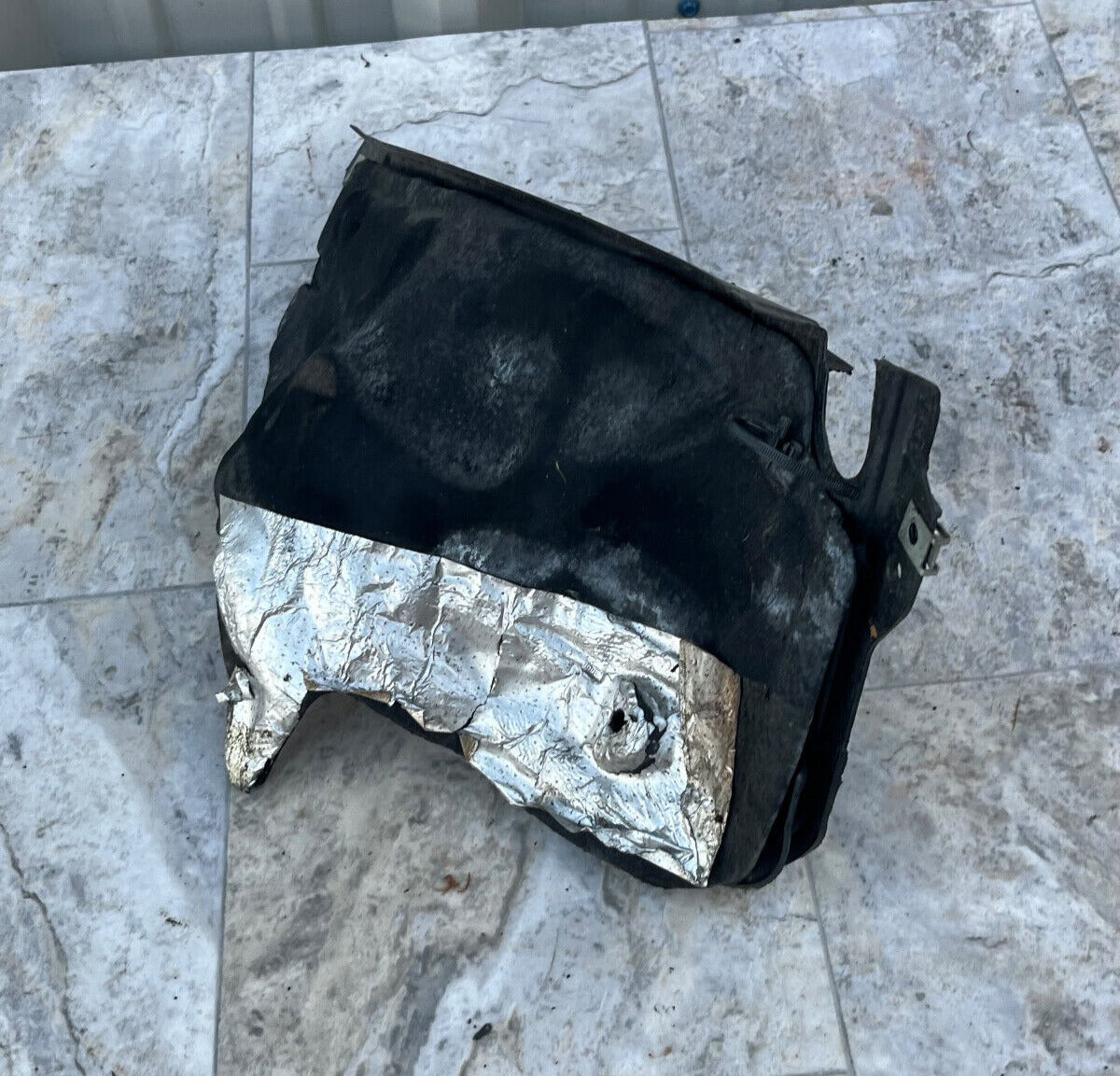 2011-15 Audi Q7 Front Right Side Cowl Panel Firewall Shield Cover Trim OEM