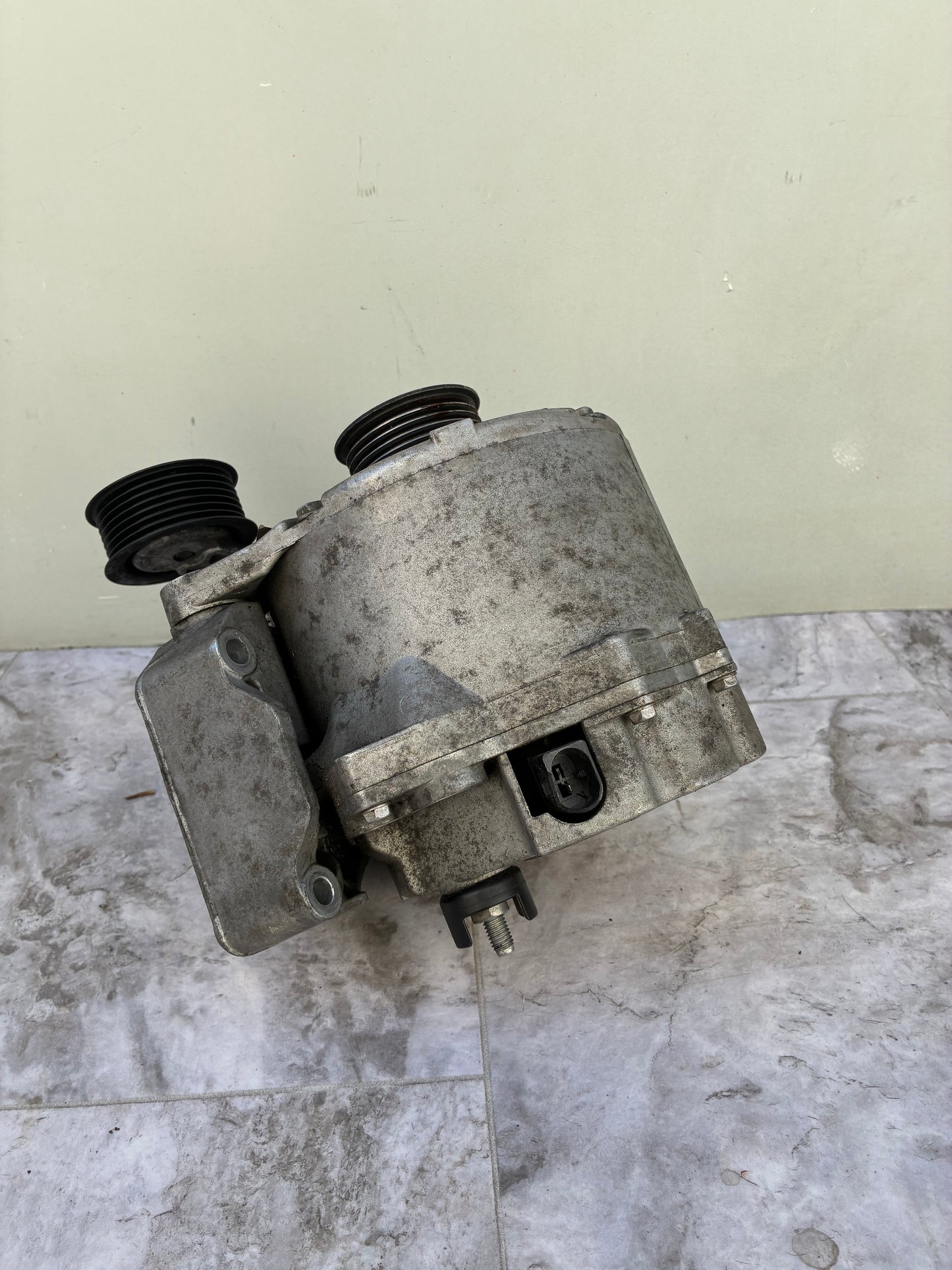 2011-18 Audi Q7 Engine Alternator