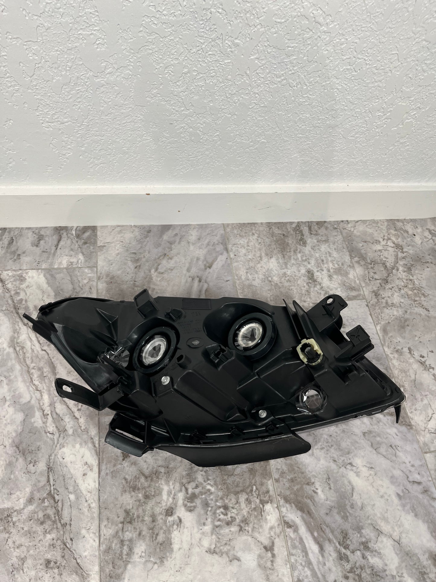 2008-12 Chevy Malibu Right & Left Side Headlight Halogen Chrome