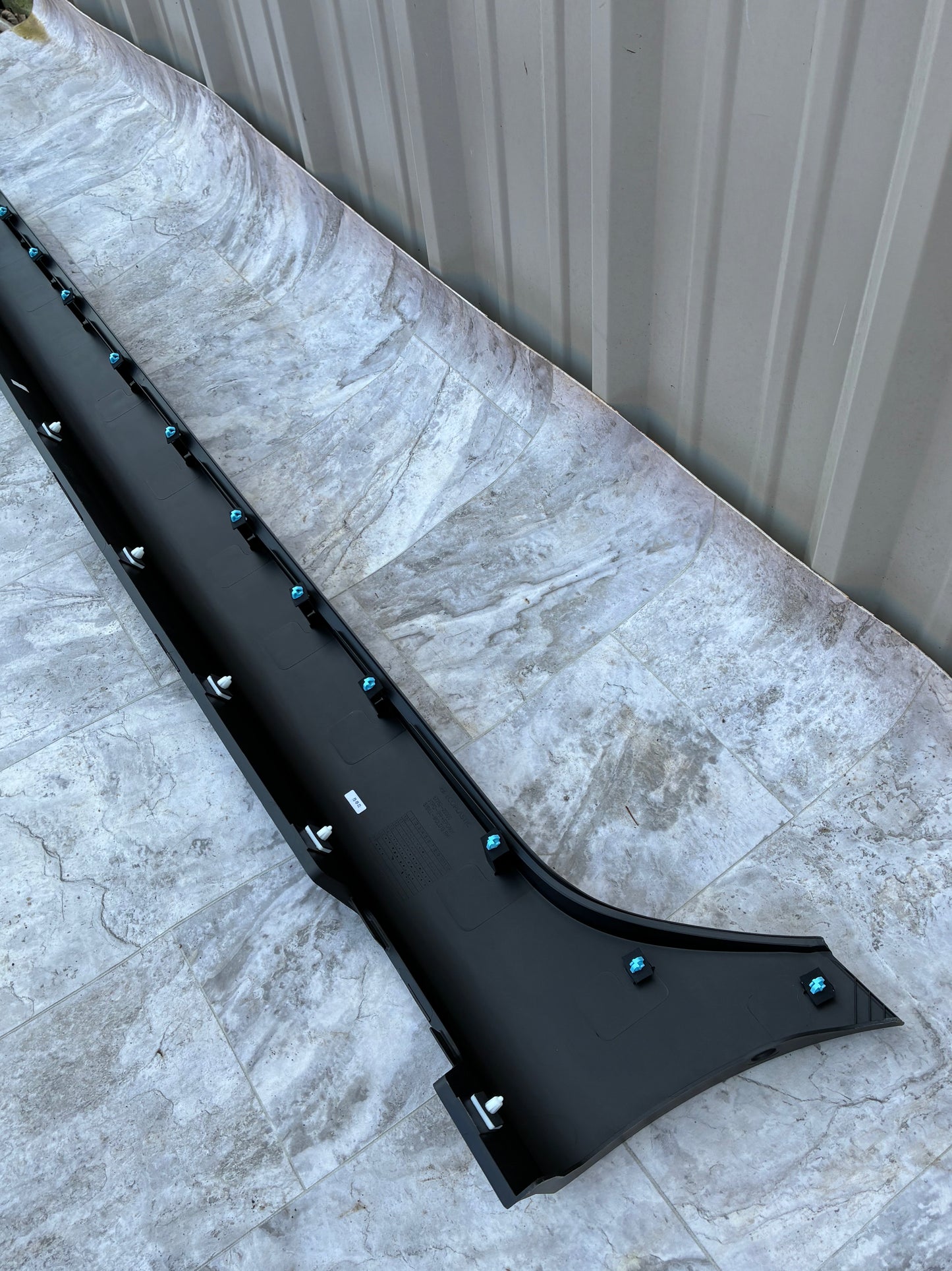 2010-13 Hyundai Tucson Passenger Right Rocker Side Skirt Panel