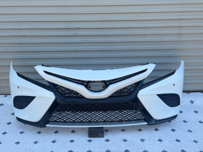 2018-20 Toyota Camry Front Bumper OEM