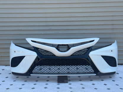 2018-20 Toyota Camry Front Bumper OEM