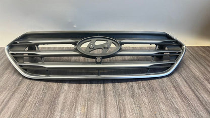 2017 -2018 Hyundai SantaFE Grill with camera hole OEM