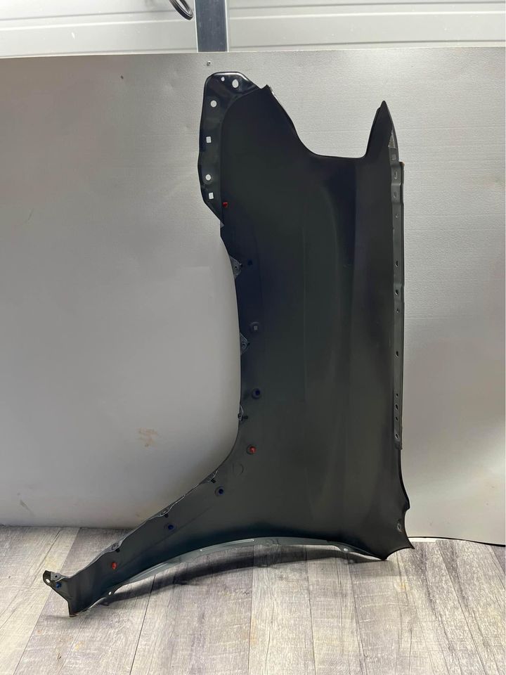 2014-21 Toyota Tundra Front Passenger Right Fender