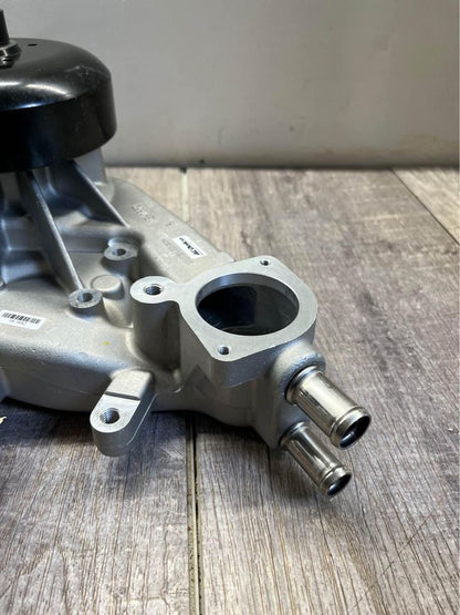 2001-07 Chevy Silverado GMC Sierra Water Pump