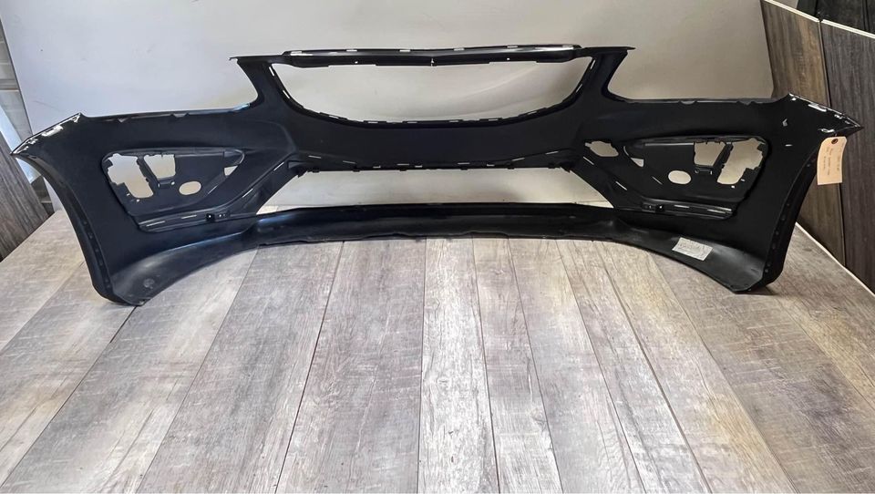 2014-17 Volvo XC60 Front Bumper Cover OEM 31383105