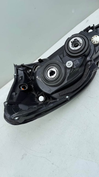 2003-09 Lexus GX470 Right Passenger Halogen Headlight