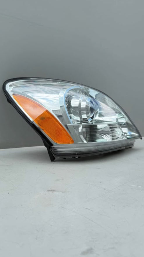 2003-09 Lexus GX470 Right Passenger Halogen Headlight