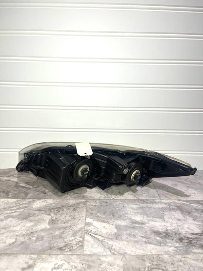 2015-17 Toyota Camry Passenger Right Side Halogen Headlight OEM