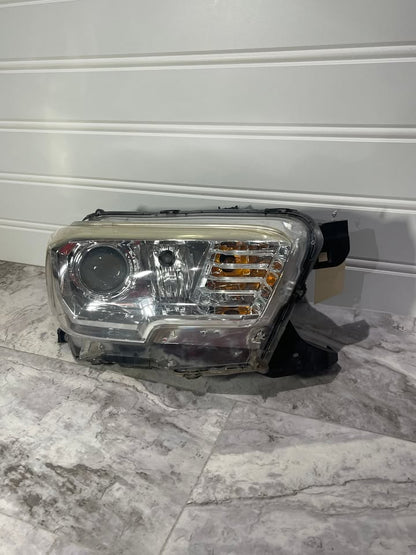 2016-23 Toyota Tacoma Right Side Halogen Headlight OEM