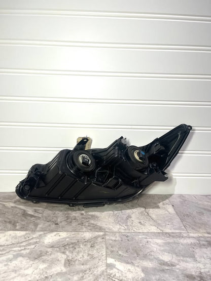 2015-17 Toyota Camry Passenger Right Side Halogen Headlight OEM