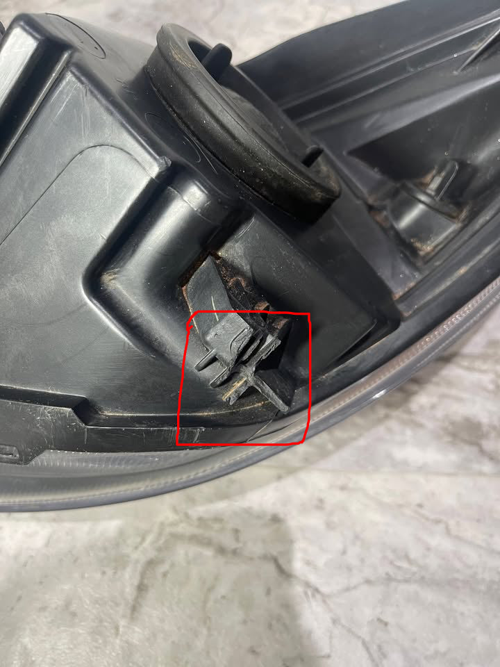 2015-18 Ford Focus Right Headlight Chrome OEM