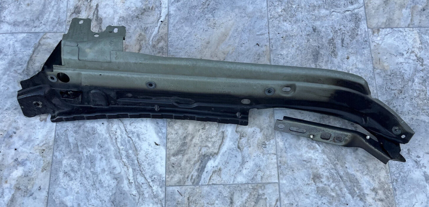 2007-15 Audi Q7 Front Right Upper Fender Mount Bracket Reinforcement OEM