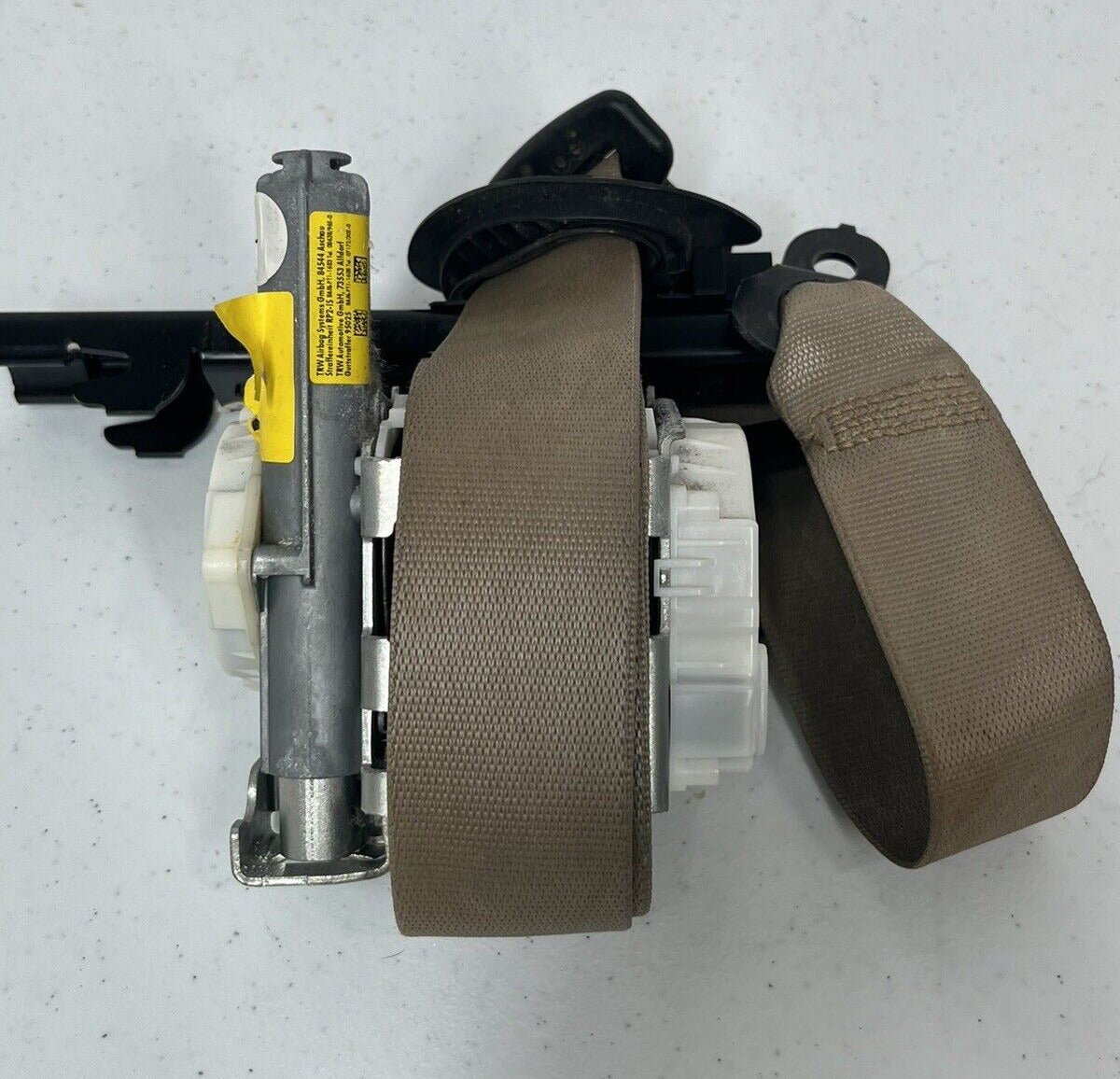 2008-14 Mercedes W204 C300 C250 C350 Front Left Driver Seat Belt OEM