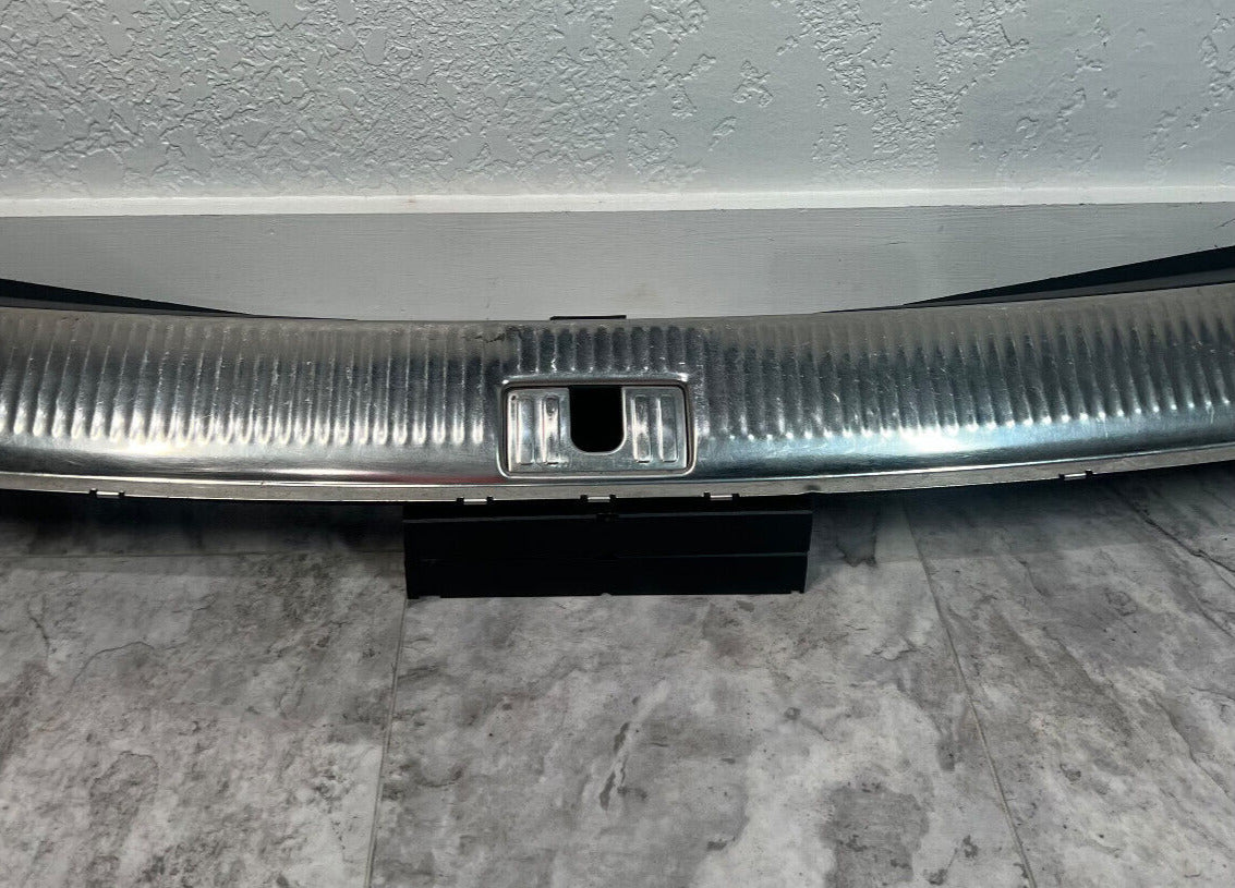 2007-15 Audi Q7 Rear Trunk Sill Scuff Plate Trim Cover Panel Molding OEM