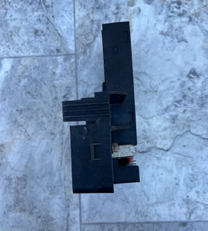 2015-20 Chevy Tahoe Suburban Battery Distribution Fuse Block Box OEM