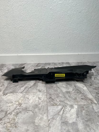 2011-15 Audi Q7 Front Left Radiator Air Guide Duct OEM