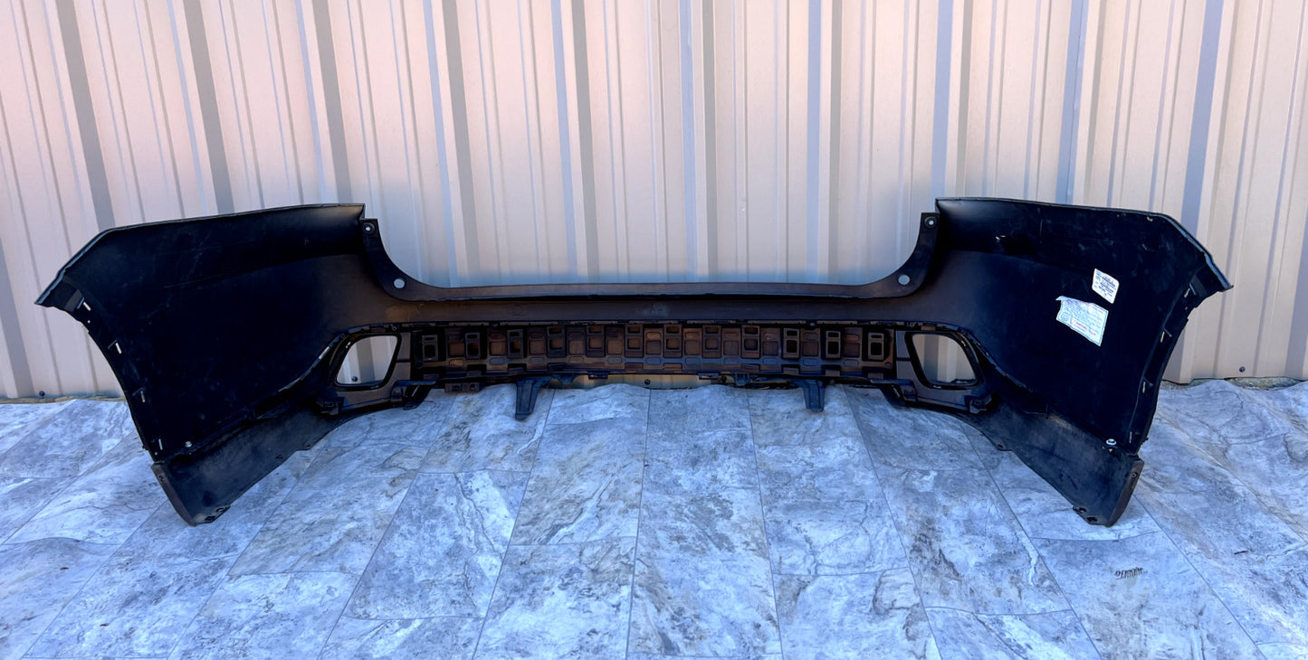 2014-18 Toyota Highlander Rear Bumper Cover OEM