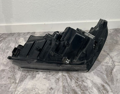 2017-20 Acura MDX Right Passenger Headlight LED OEM Selling It For Parts Only
