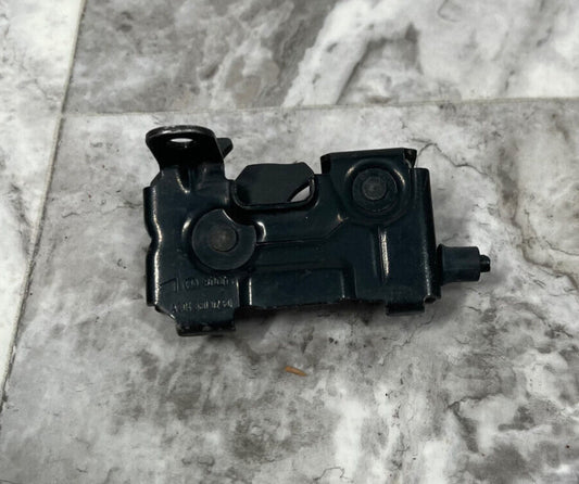 2013-19 Mercedes C300 Hood Bonnet Right Side Latch Catch Lock OEM