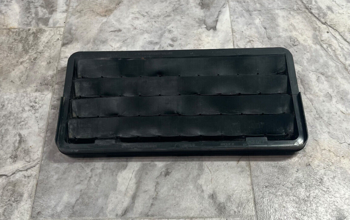 2019-20 Ford F-150 Rear Inlet Air Pressure Vent OEM