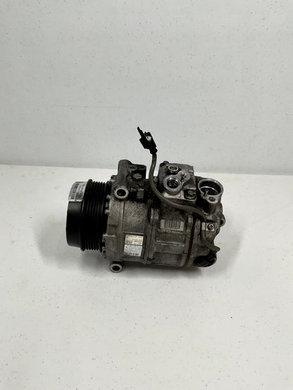 2007-11 Mercedes W221 S550 CL550 A/C Air Conditioning Compressor OEM