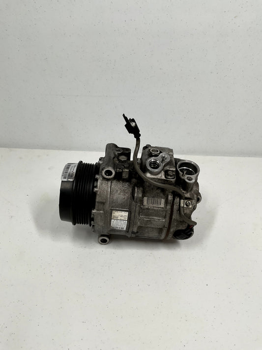 2007-11 Mercedes W221 S550 CL550 A/C Air Conditioning Compressor OEM