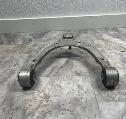 2007-15 Audi Q7 Front Left or Right Upper Arm OEM