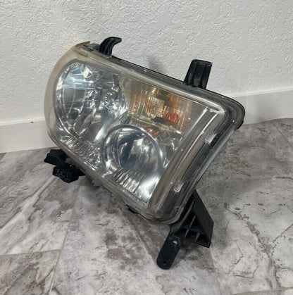 2007-13 Toyota Tundra Right Passenger Headlight Halogen OEM