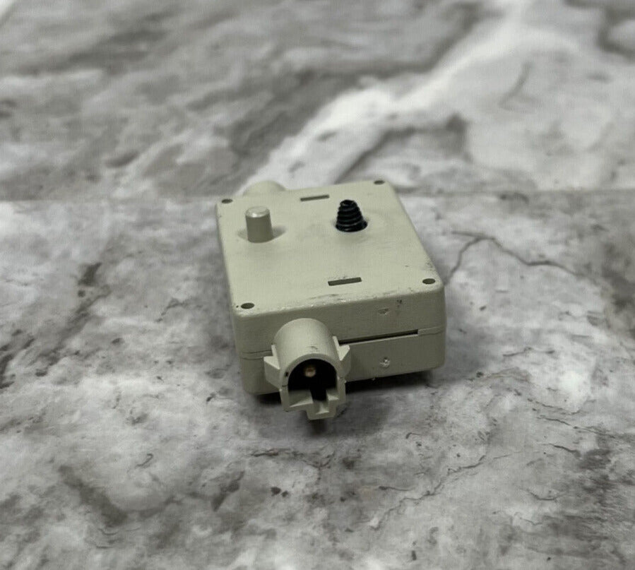 2006-11 BMW E90 328i Radio Antenna Amp Circuit Trap Module OEM