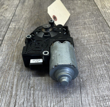 2006-11 BMW E90 E91 E92 E93 328i 335i Sunroof Moonroof Actuator Motor OEM