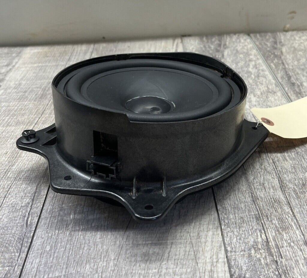 2010-13 Mercedes W221 S400 S550 Rear Left / Right Door Loud Speaker