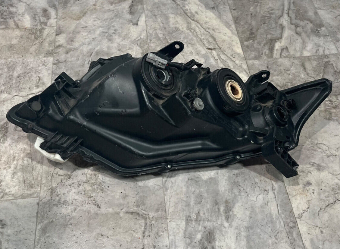 2010-12 Lexus RX 350 Front Right Side HID Hadlight DAMAGED