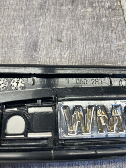 2007-11 BMW E90 E91 328i Rear Left Driver Side Door Scuff Tread Plate OEM