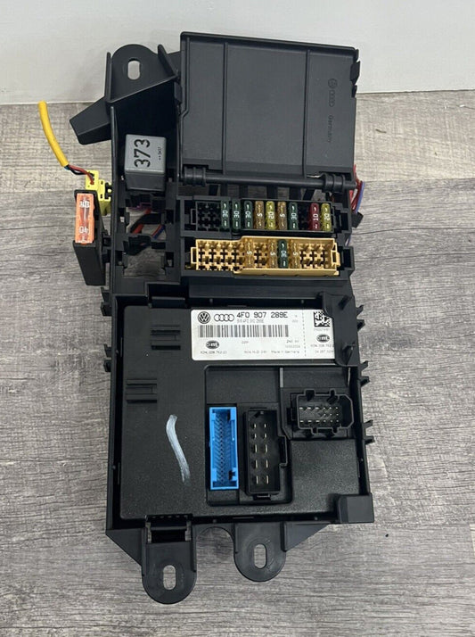 2005-08 Audi A6 BCM Body Control Module Computer & Fuse Box OEM