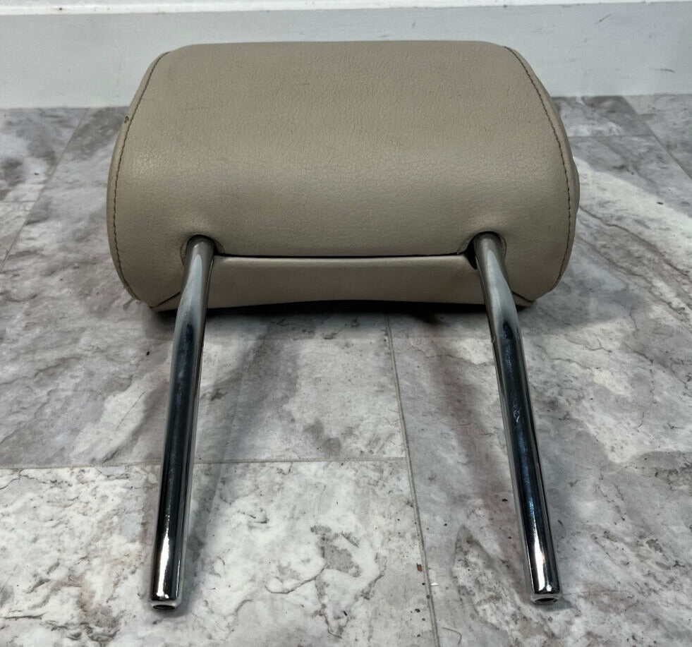 2007-15 Audi Q7 Front Right Passenger Headrest OEM