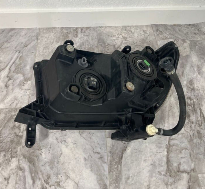 2007-13 Toyota Tundra Right Passenger Headlight Halogen OEM