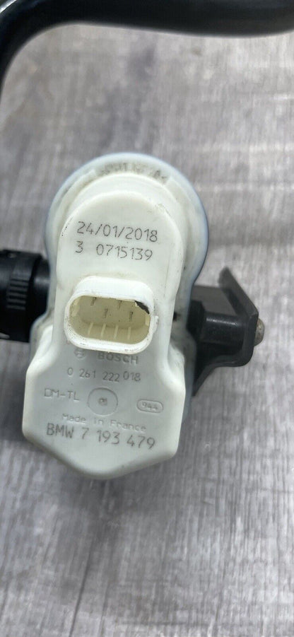 2007-13 BMW E90 328i Gas Engine Motor Fuel Vapor Canister Filter OEM