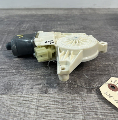 2008-14 Mercedes W204 C250 C300 Rear Left Side Door Window Regulator OEM