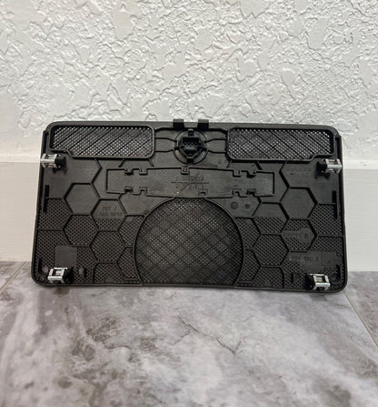 2008-11 Mercedes W204 C300 C350 Dash Speacker Cover OEM
