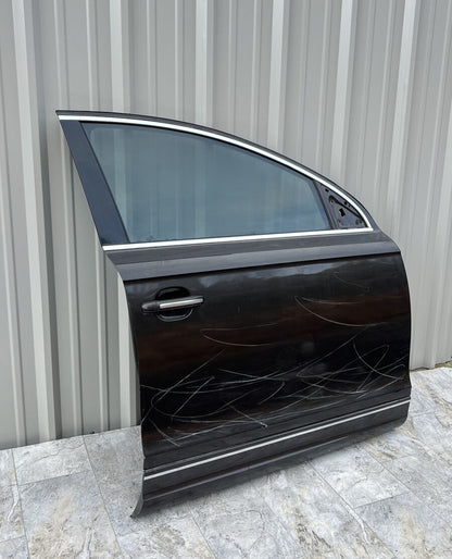 2007-15 Audi Q7 Front Right Passenger Side Door OEM